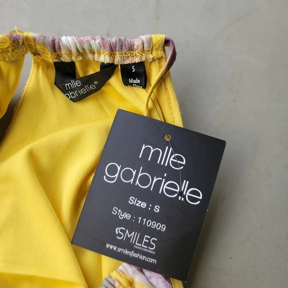 NWT Mlle Gabrielle Floral Yellow Sleeveless Sun Dress Necklace Gold sz Small - Picture 5 of 11